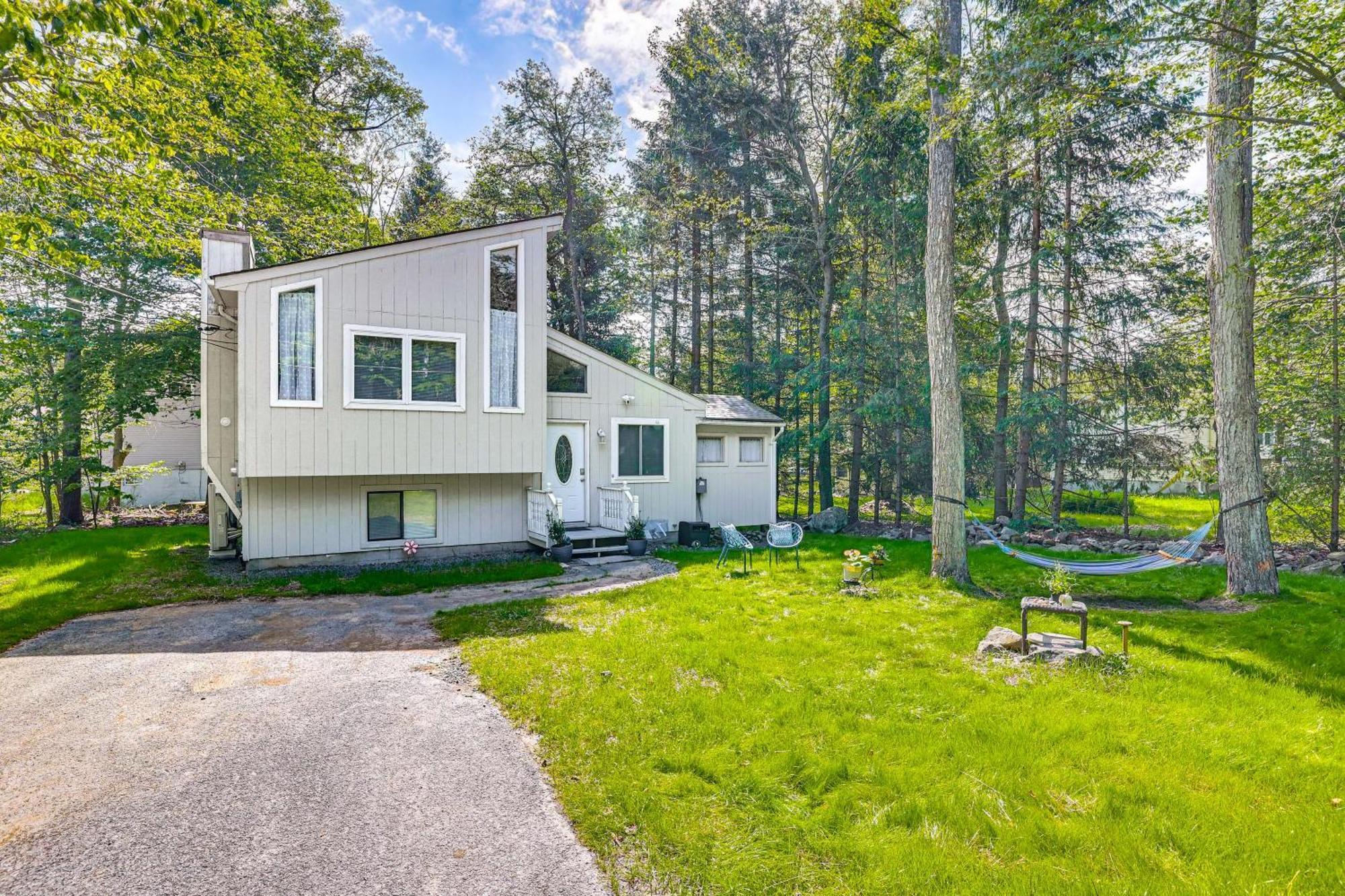 Holiday home Stylish With Fire Pit And Access! Tobyhanna